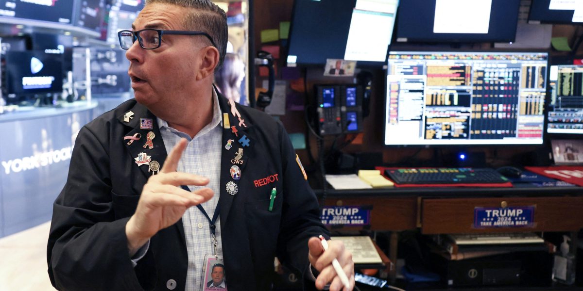 stocks-stumble-as-gdp-news-stokes-recession-fears-and-trump-puts-blame-on-‘biden’s-stock-market