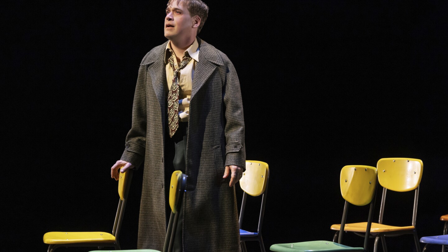 the-versatile-actor-tr.-knight-gets-eerie-on-broadway-with-the-‘stranger-things’-play