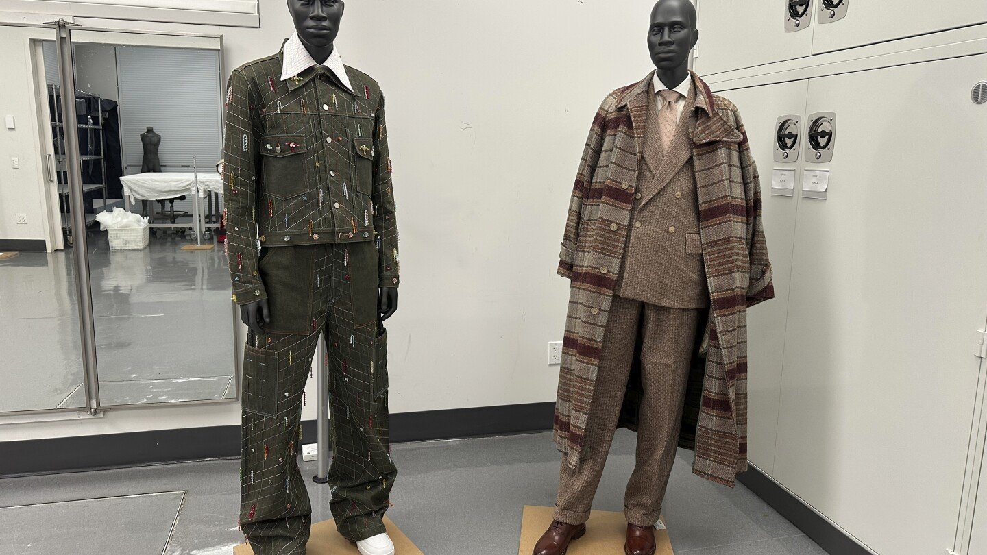 invited-to-the-met-gala,-nothing-to-wear?-hint:-find-yourself-a-‘superfine’-suit