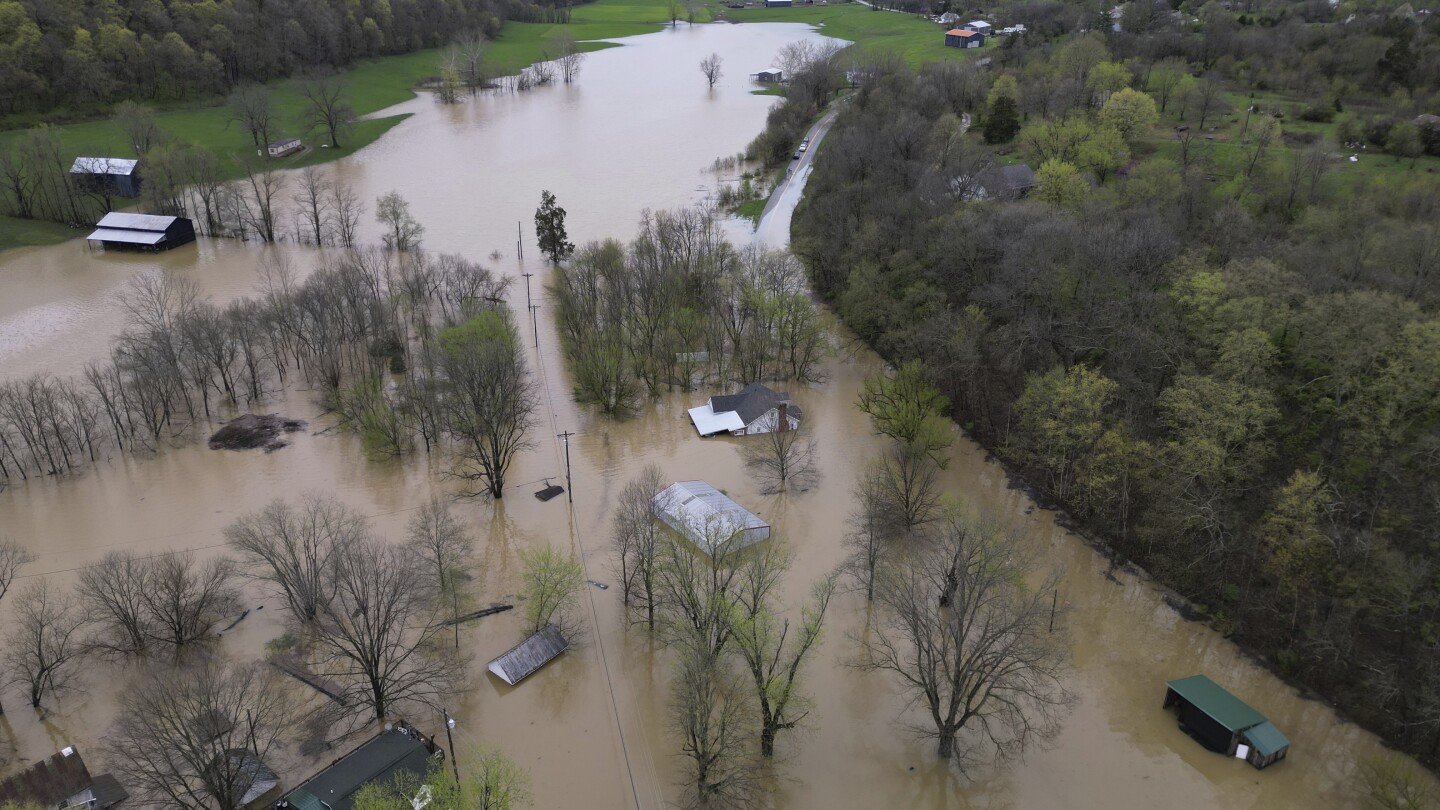 swollen-rivers-flood-towns-in-us-south-after-dayslong-deluge-of-rain