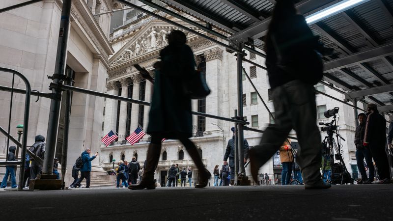 what-to-do-if-the-stock-market’s-big-drop-is-getting-to-you