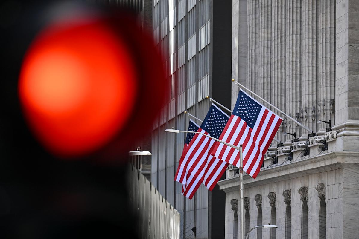 stocks-haven’t-fallen-this-much-since-2020-their-recovery-could-look-different-this-time.