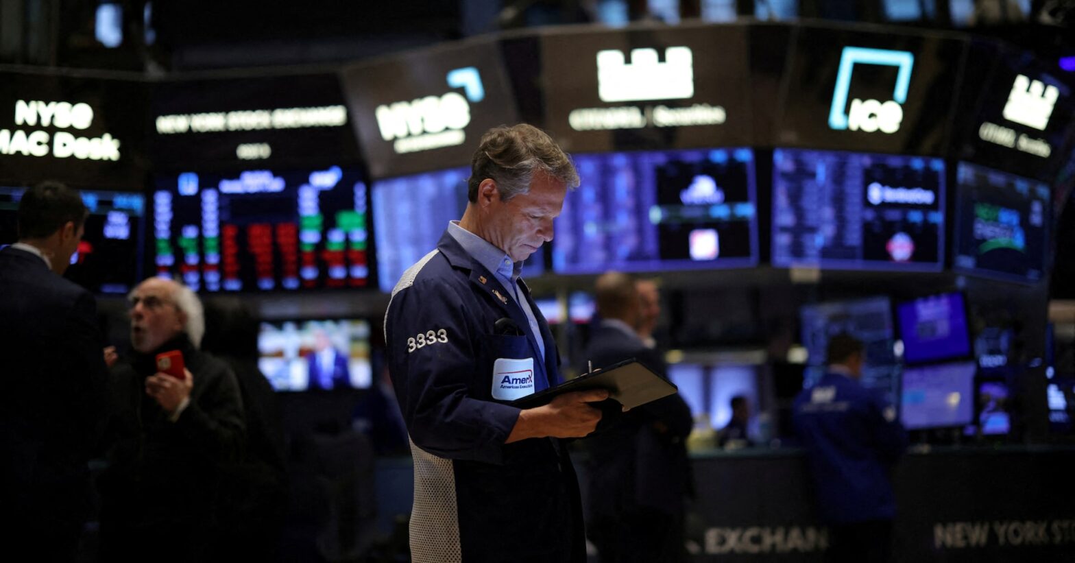 morning-bid:-it’s-a-‘bond-story’-now