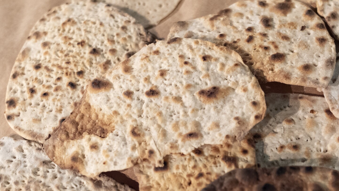 passover-begins-soon.-for-many-jews,-the-celebrations-will-occur-amid-anxieties-and-divisions