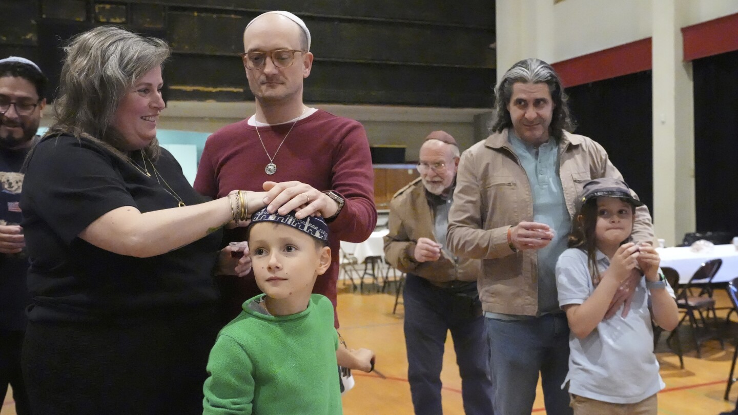 jewish-families-channel-passover-story-after-devastating-losses-in-los-angeles-wildfires