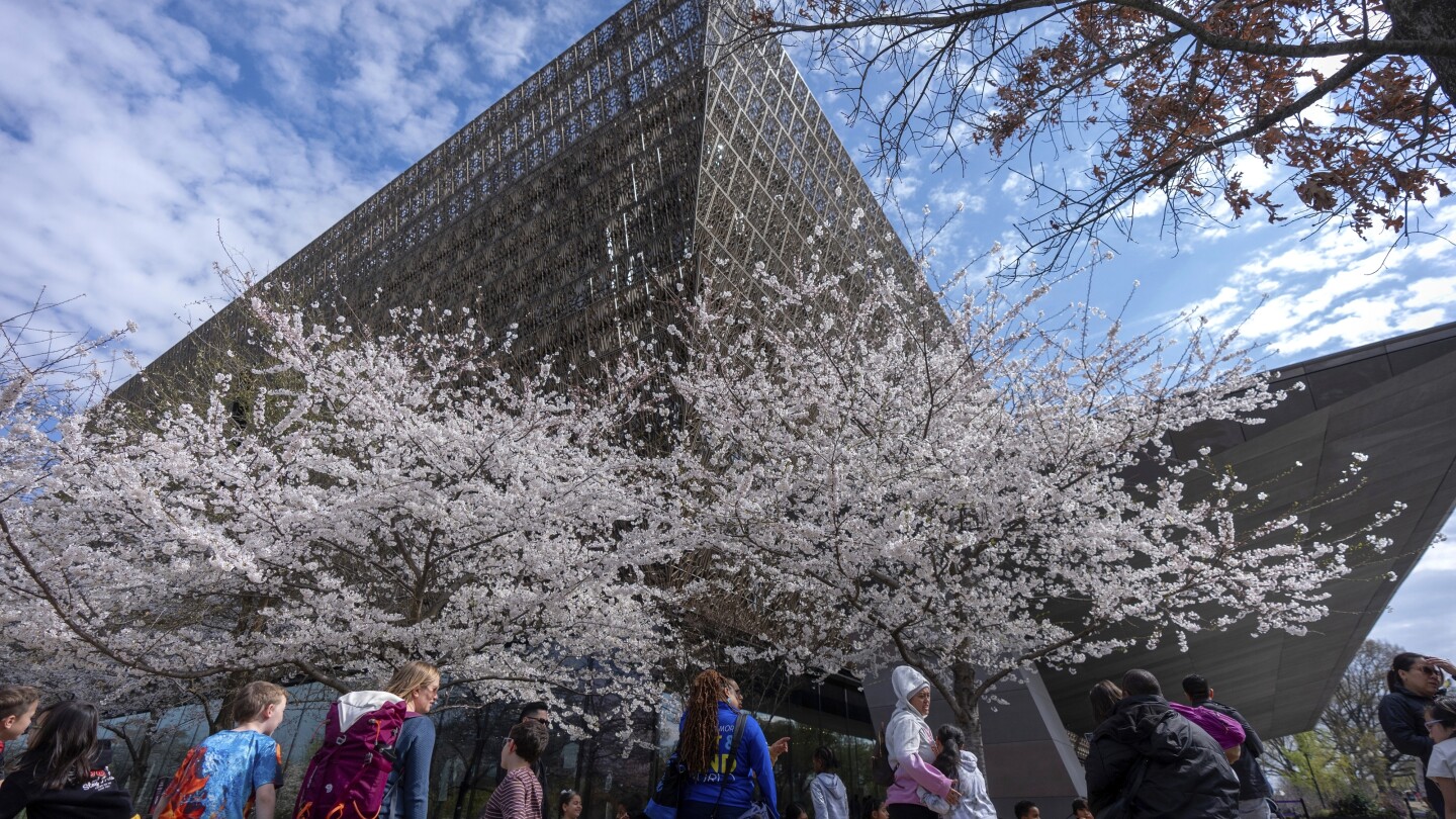 prominent-pastor-notified-books-loaned-to-african-american-museum-may-be-returned-amid-review