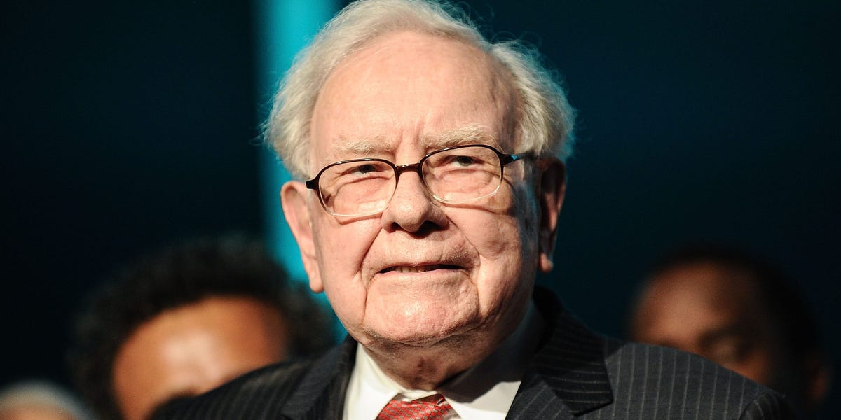 warren-buffett’s-favorite-stock-market-signal-shows-it-may-be-time-to-buy