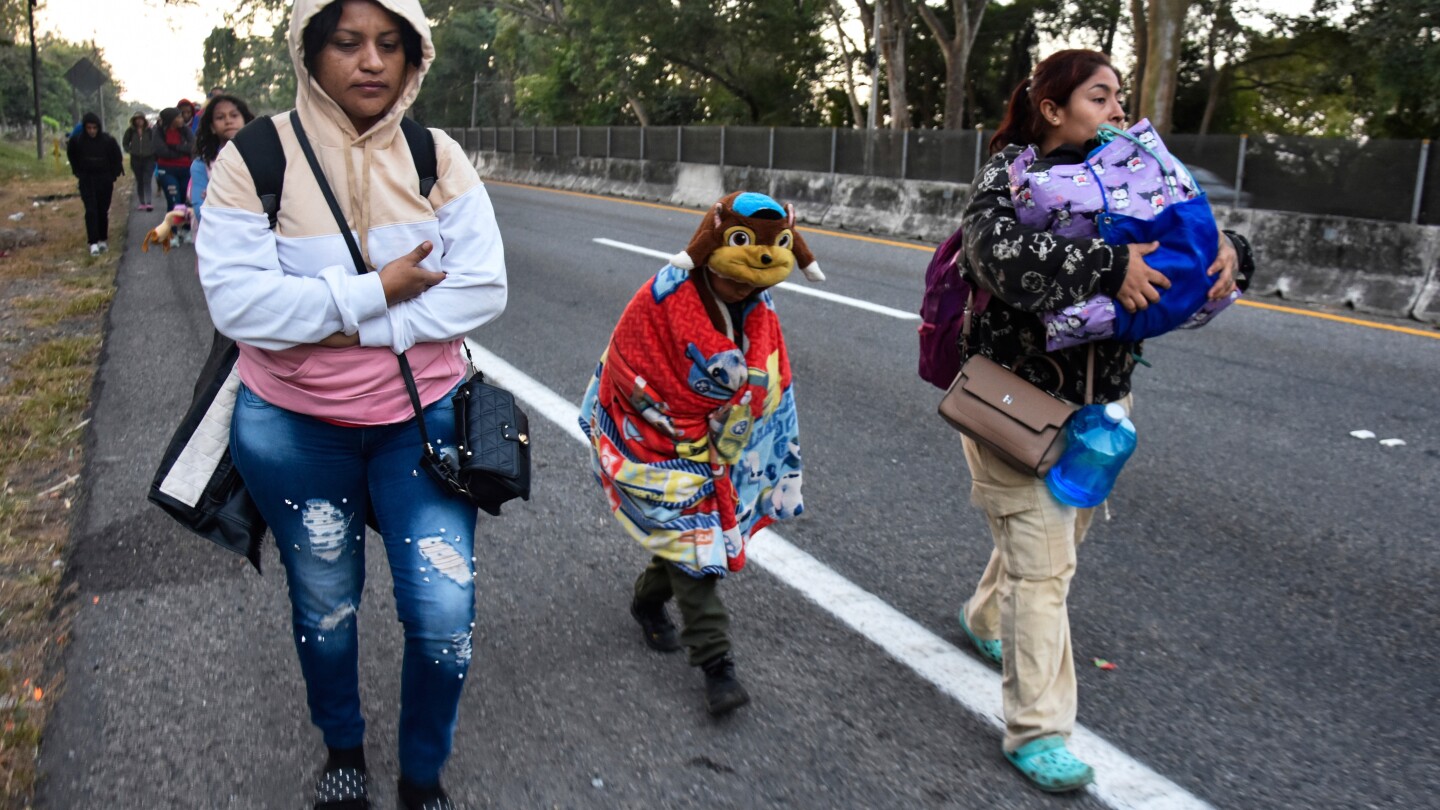door-knocks-and-dna-tests:-how-the-trump-administration-plans-to-keep-tabs-on-450,000-migrant-kids