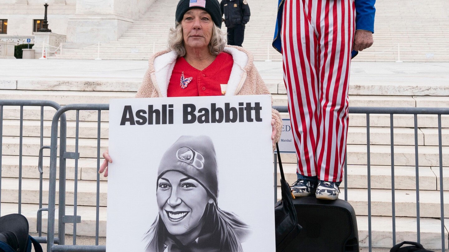 us-reaches-agreement-to-settle-lawsuit-brought-over-ashli-babbitt’s-shooting-during-capitol-riot