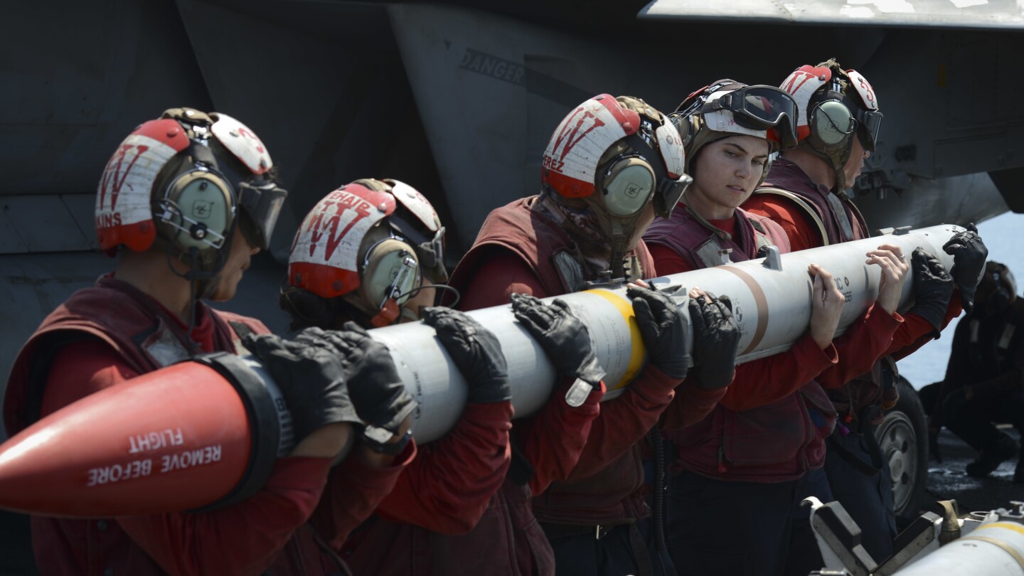 us-gives-initial-approval-for-$3.5-billion-missile-sale-to-saudi-arabia-before-trump’s-planned-visit