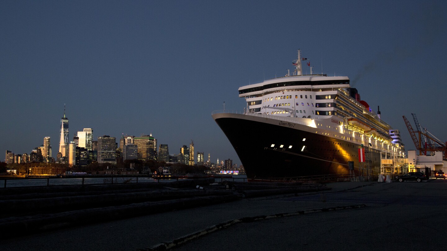how-cruise-ship-passengers-can-stay-safe-from-the-latest-version-of-norovirus
