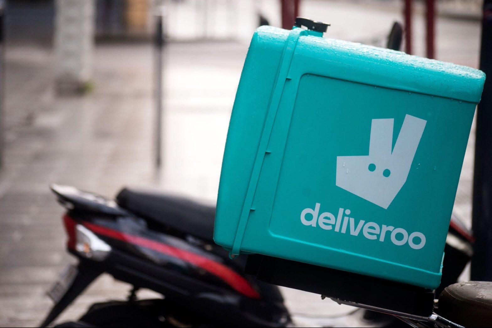 deliveroo-sold-for-half-the-value-of-original-stock-market-float