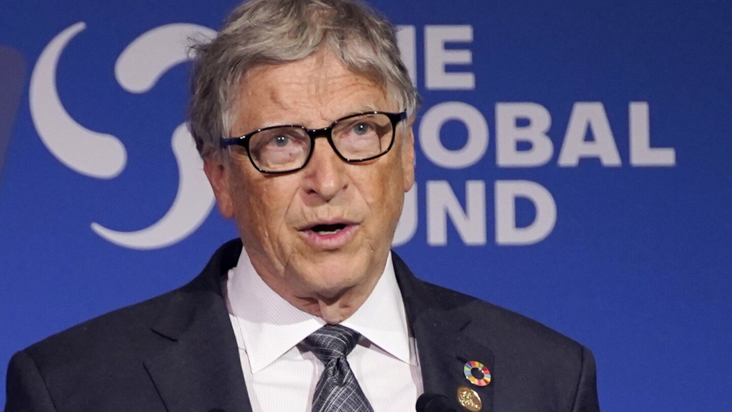 bill-gates-pledges-his-remaining-fortune-to-the-gates-foundation,-which-will-close-in-20-years