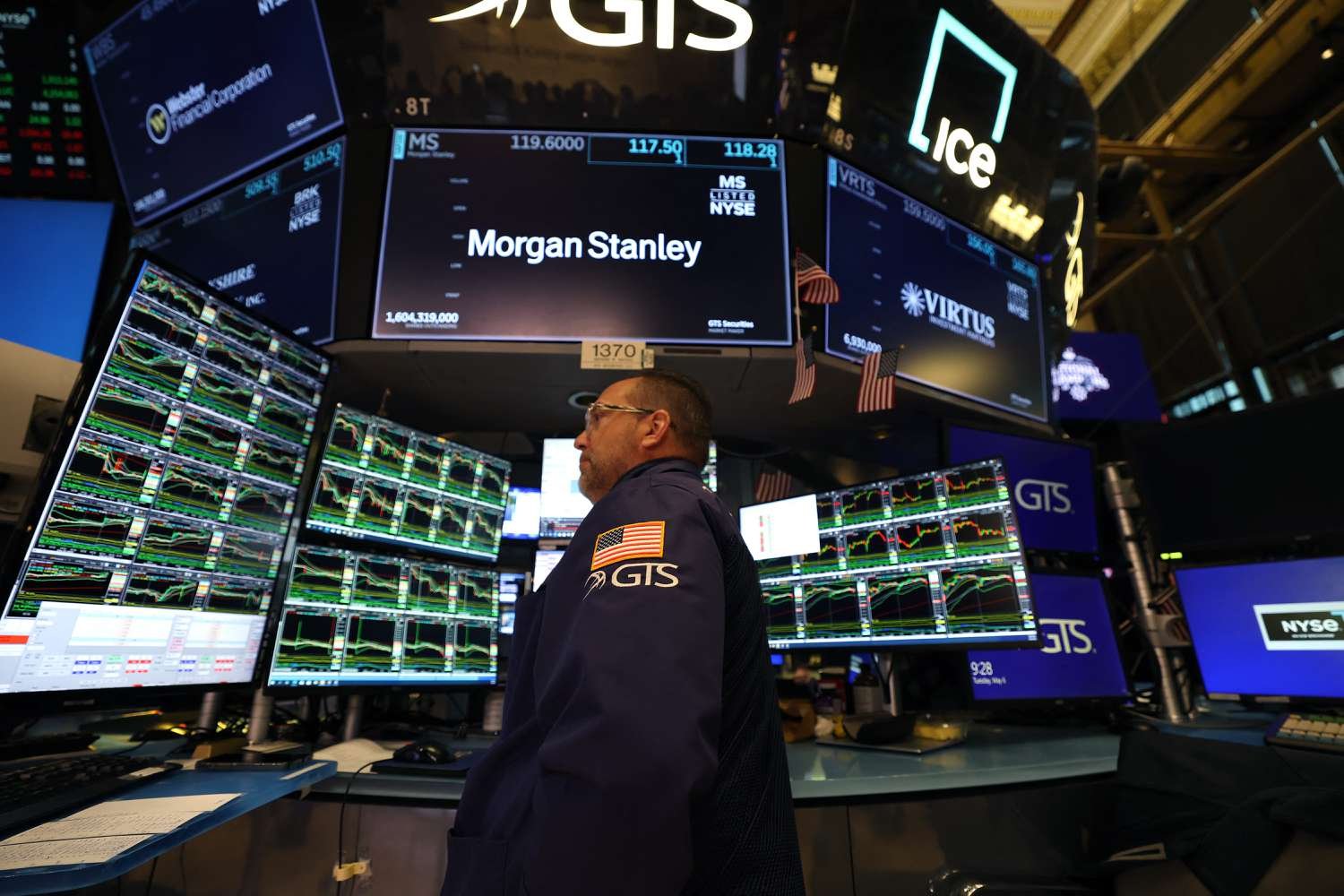 dow-jones-today:-stock-futures-rise-as-trump-announces-trade-deal-with-uk;-bitcoin-nears-$100,000