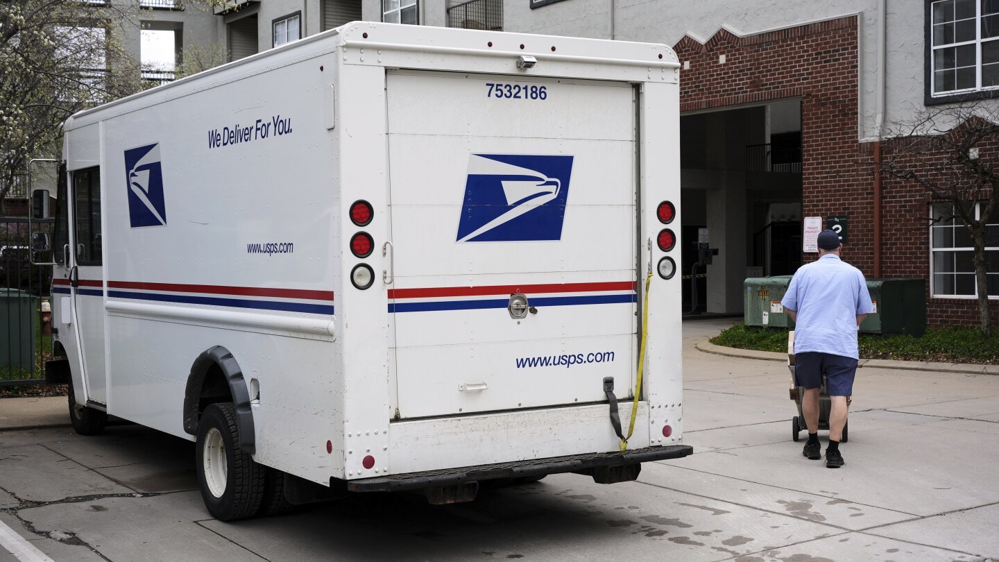 fedex-board-member-steiner-is-picked-to-be-next-usps-postmaster-general-amid-talk-of-privatization
