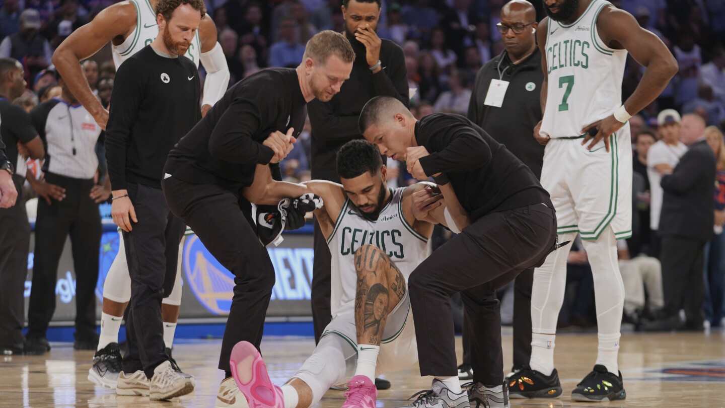 injuries-are-becoming-the-story-of-the-nba-playoffs.-and-not-even-the-game’s-stars-are-safe