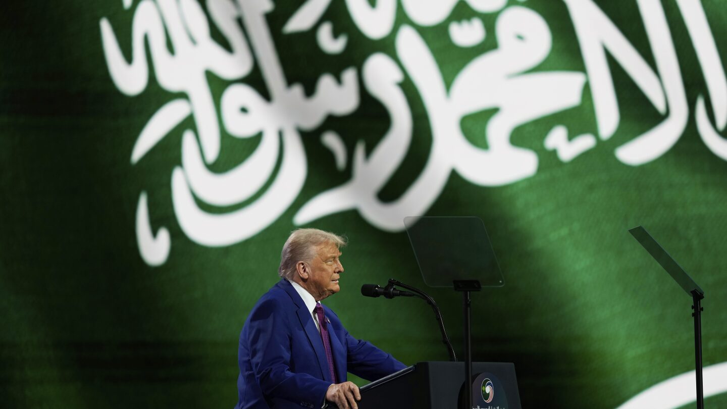 trump-to-meet-with-syria’s-al-sharaa-as-he-weighs-easing-sanctions-after-assad’s-overthrow