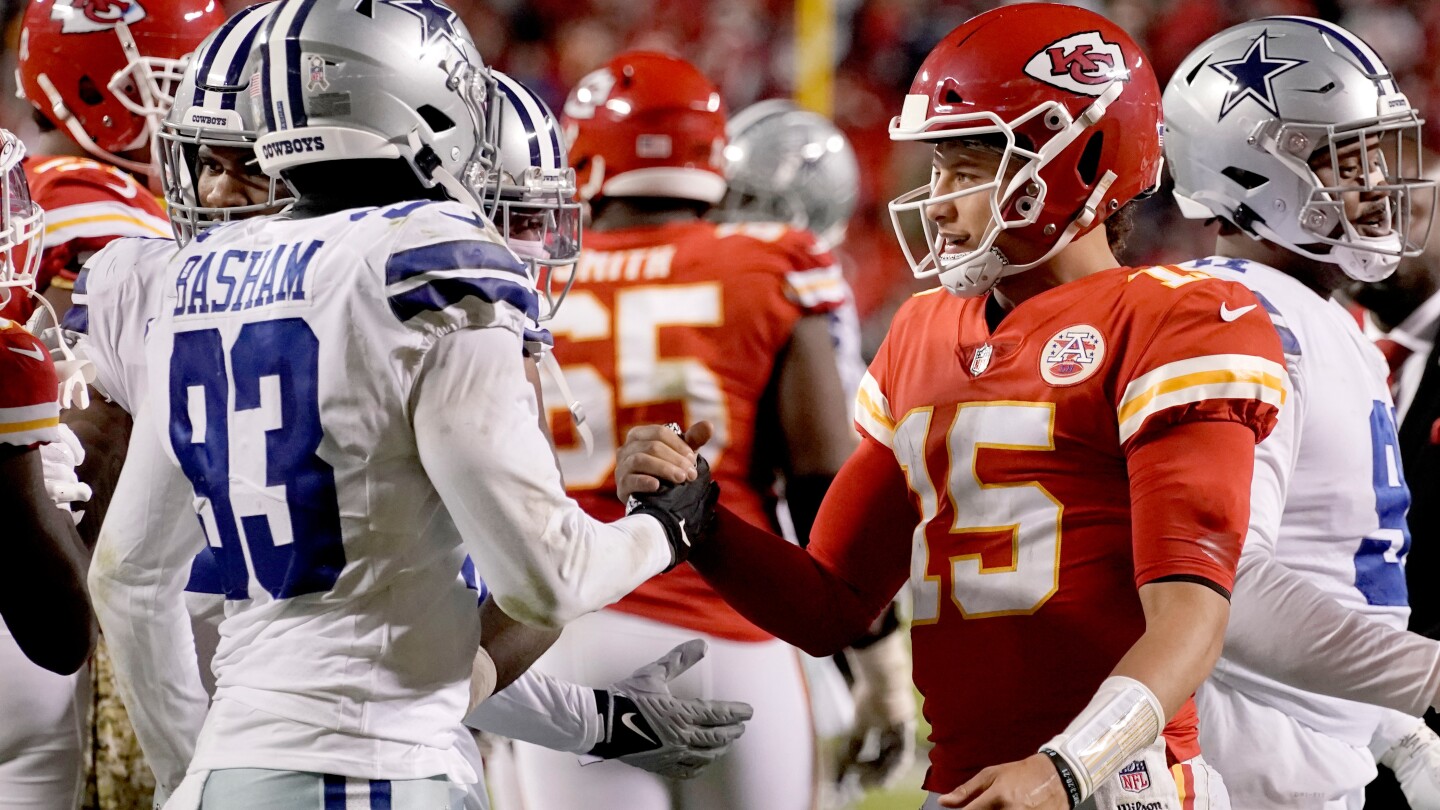 patrick-mahomes,-travis-kelce-and-the-chiefs-face-dak-prescott-and-the-cowboys-on-thanksgiving