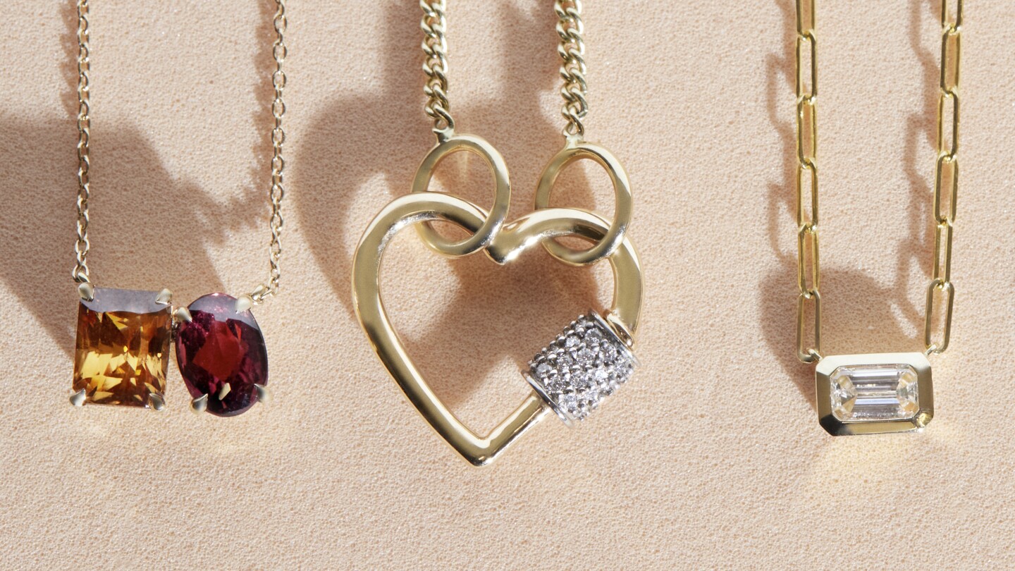 how-to-care-for-jewelry-so-it-stays-shining,-untangled-and-valuable