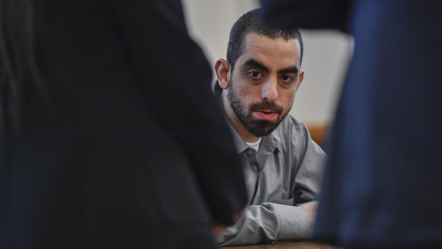 man-who-stabbed-author-salman-rushdie-faces-sentencing-in-new-york