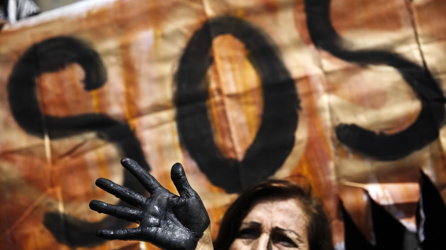 amazonian-communities-in-peru-rejoice-as-plan-for-oil-drilling-on-ancestral-land-stalls