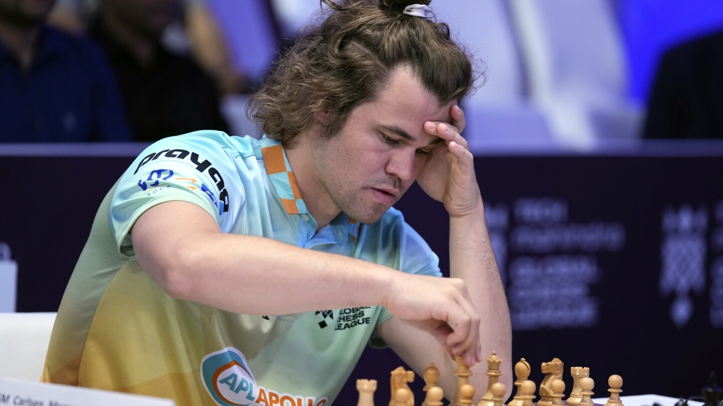 chess-grandmaster-magnus-carlsen-faces-showdown-against-‘the-world.’-will-it-end-in-a-draw?