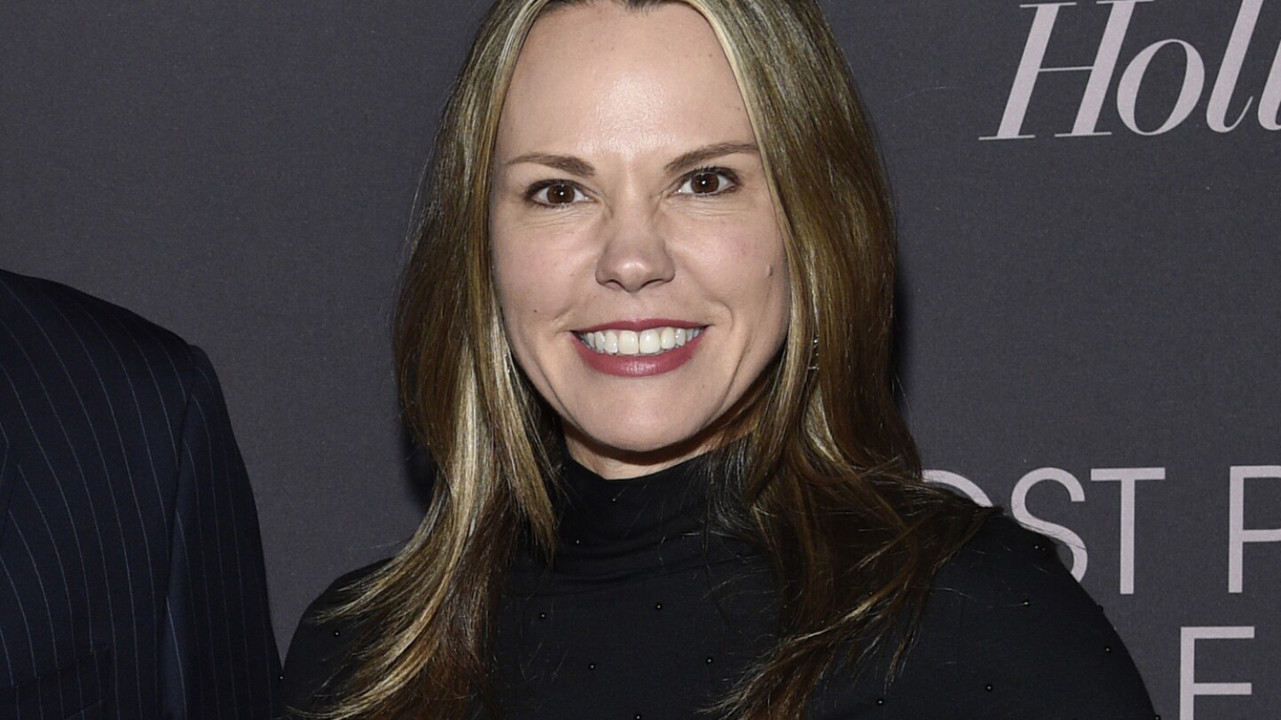 cbs-news-ceo-wendy-mcmahon-quits-amid-potential-trump-lawsuit-settlement