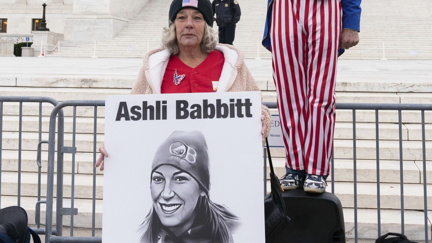 trump-administration-to-pay-nearly-$5m-to-settle-suit-over-ashli-babbitt’s-fatal-shooting-in-capitol