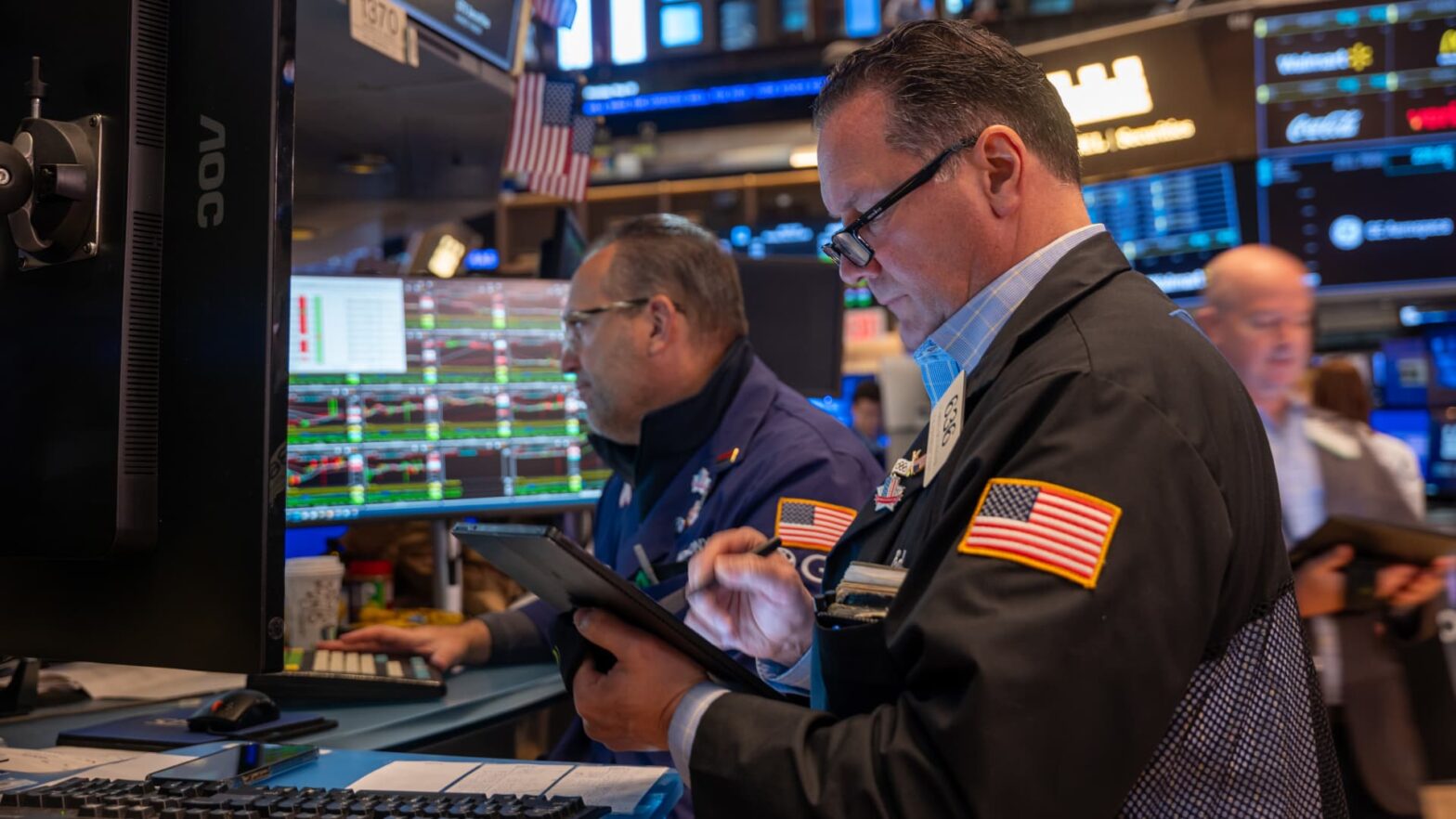 s&p-500-futures-are-little-changed-after-benchmark-snaps-six-day-win-streak:-live-updates
