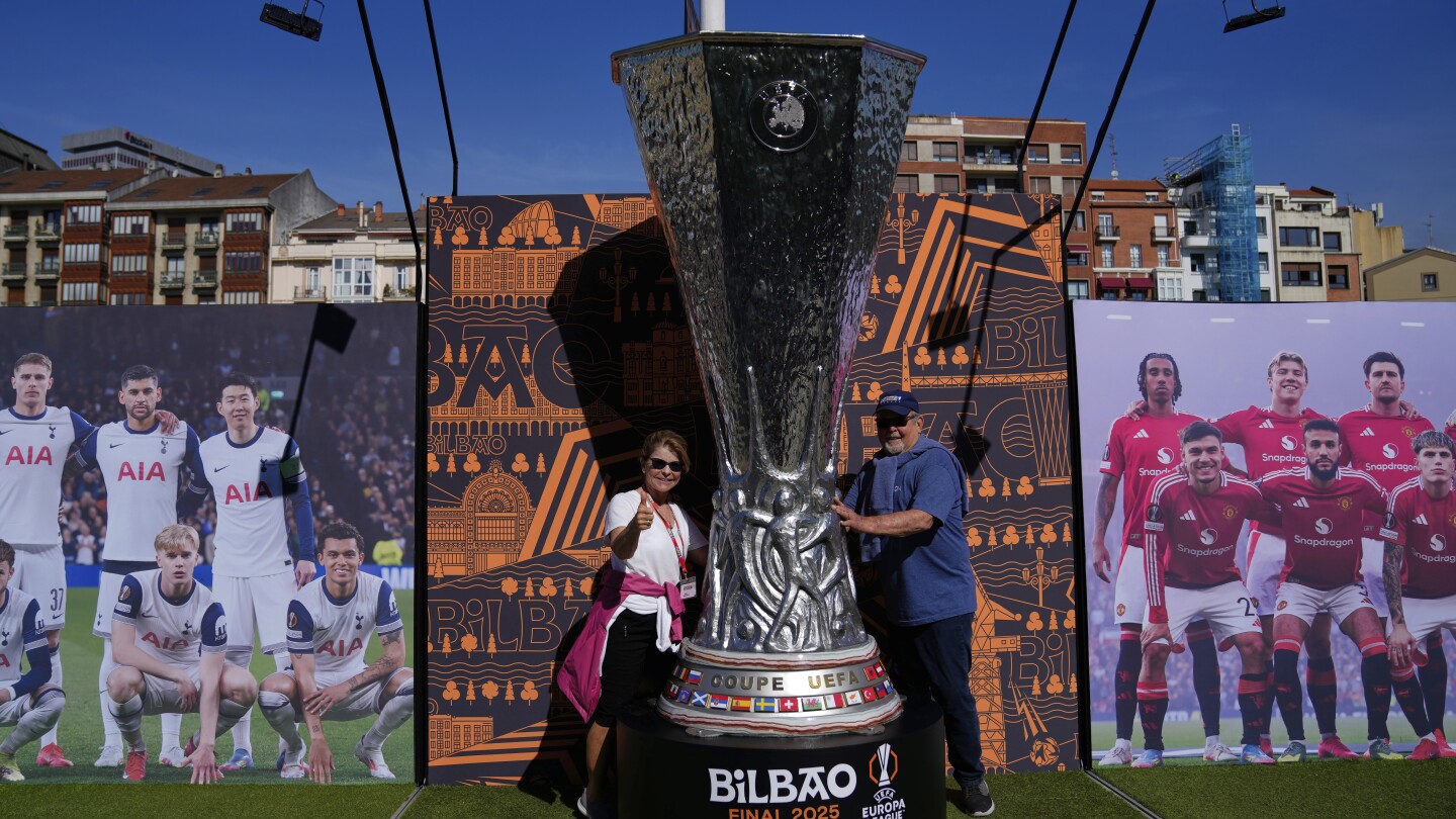 man-united-and-tottenham-looking-to-salvage-dismal-season-in-all-english-europa-league-final