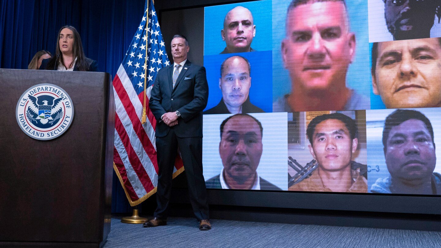 trump-administration-uses-multiple-techniques-to-encourage-and-force-deportation