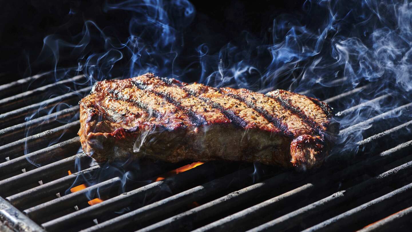 how-to-cook-the-perfect-steak,-grill-marks-and-all