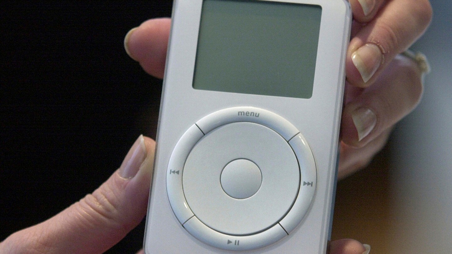 the-iconic-designs-of-jony-ive