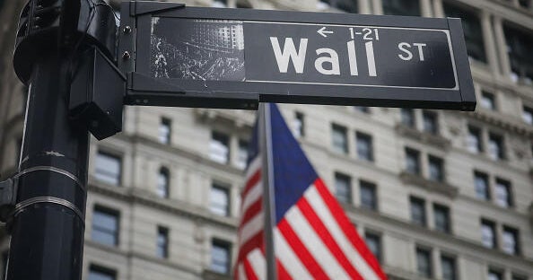 markets-open-lower-after-trump-lobs-tariff-threats-at-apple-and-eu