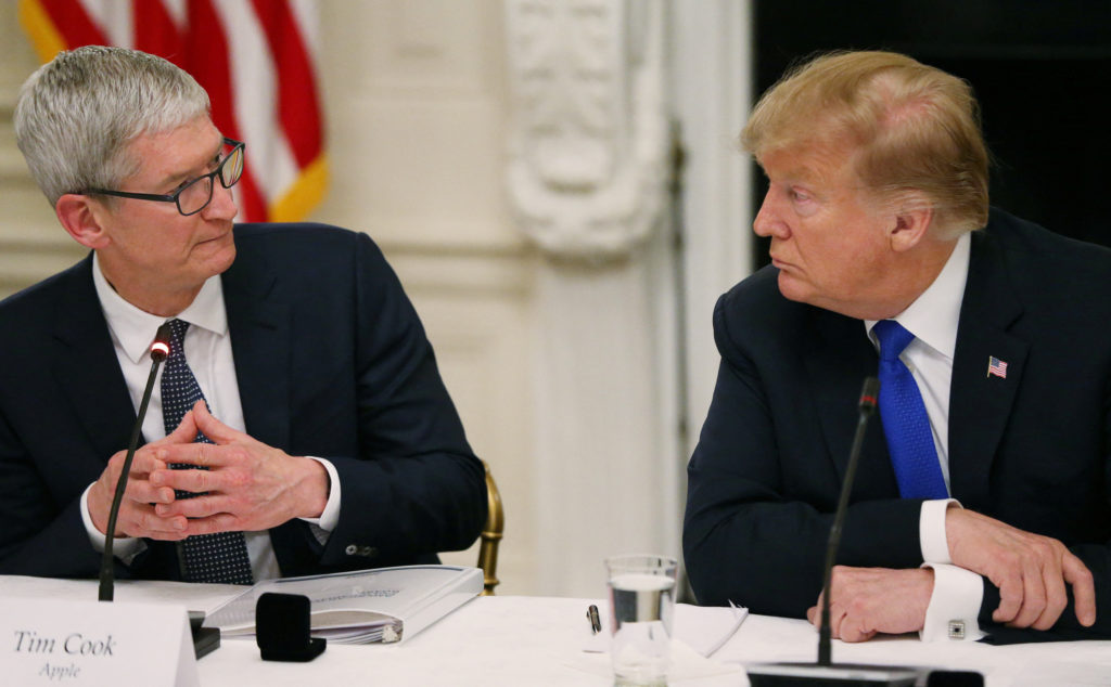 global-markets-tumble-after-trump-announces-tariffs-against-european-union,-apple