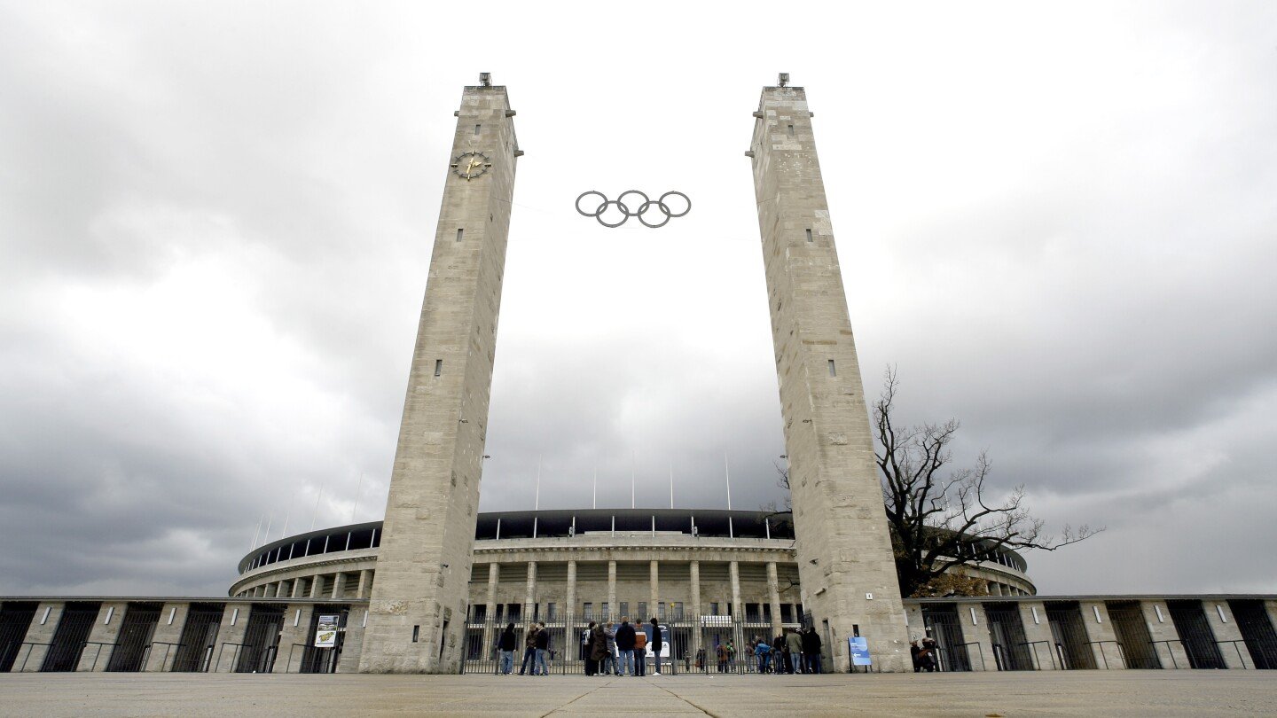 berlin-presents-bid-to-rehost-olympics-with-100th-anniversary-of-1936-games-looming