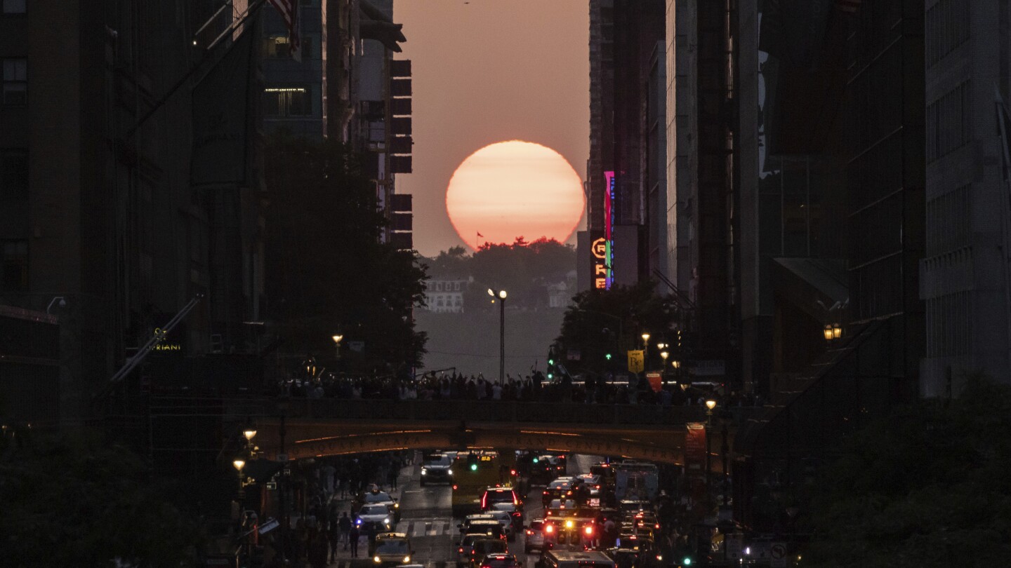 what-is-manhattanhenge-and-when-can-you-see-it?
