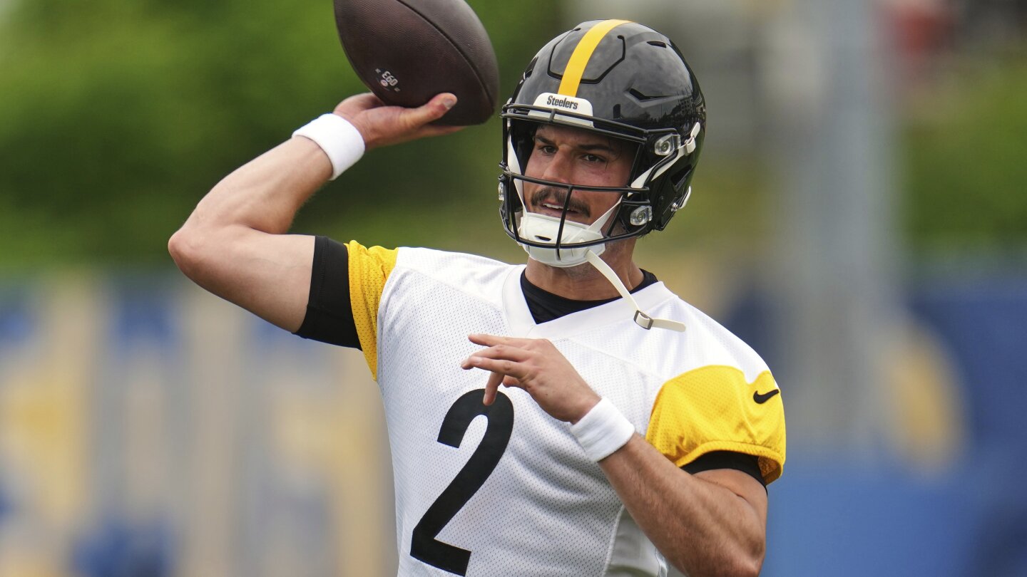 despite-the-‘constant-noise’-surrounding-aaron-rodgers,-mason-rudolph-happy-to-be-back-in-pittsburgh