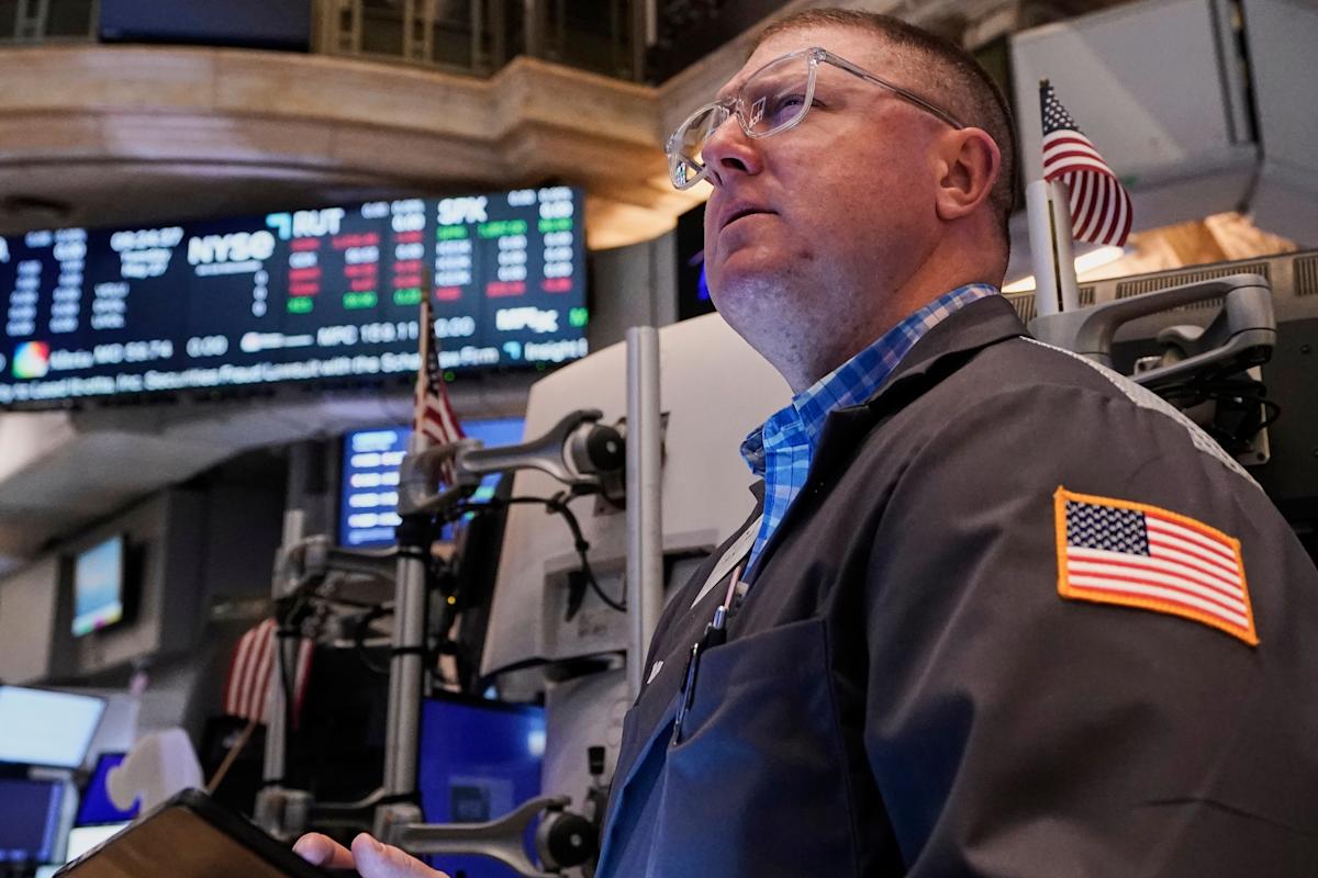 stock-market-today:-dow,-s&p-500,-nasdaq-slip-with-all-eyes-on-nvidia-earnings