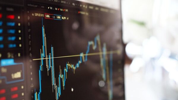 unified-data-tech-solutions-shares-list-at-₹285-on-bse-sme,-up-just-4.4%-from-ipo-price