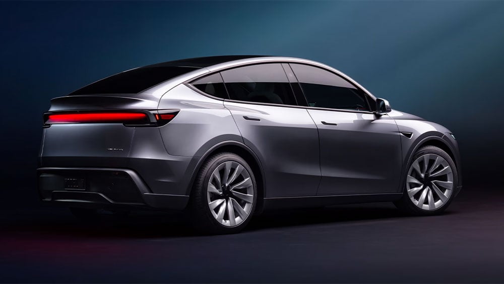 cathie-wood-makes-another-tesla-move-with-robotaxi-date-set