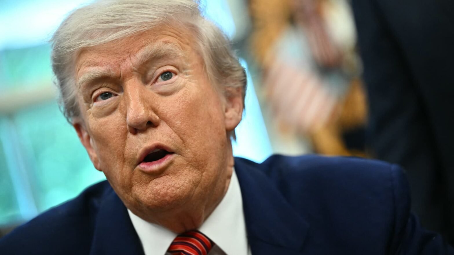 jim-cramer-says-this-is-the-easiest-way-for-the-market-to-get-out-of-its-tariff-‘nightmare’