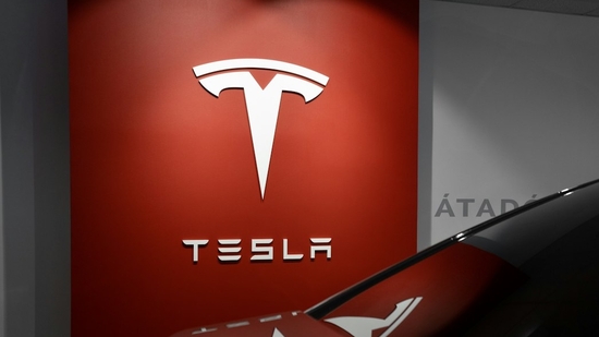 Tesla's stock price still rising (Unsplash) Tesla's stock price still rising (Unsplash)