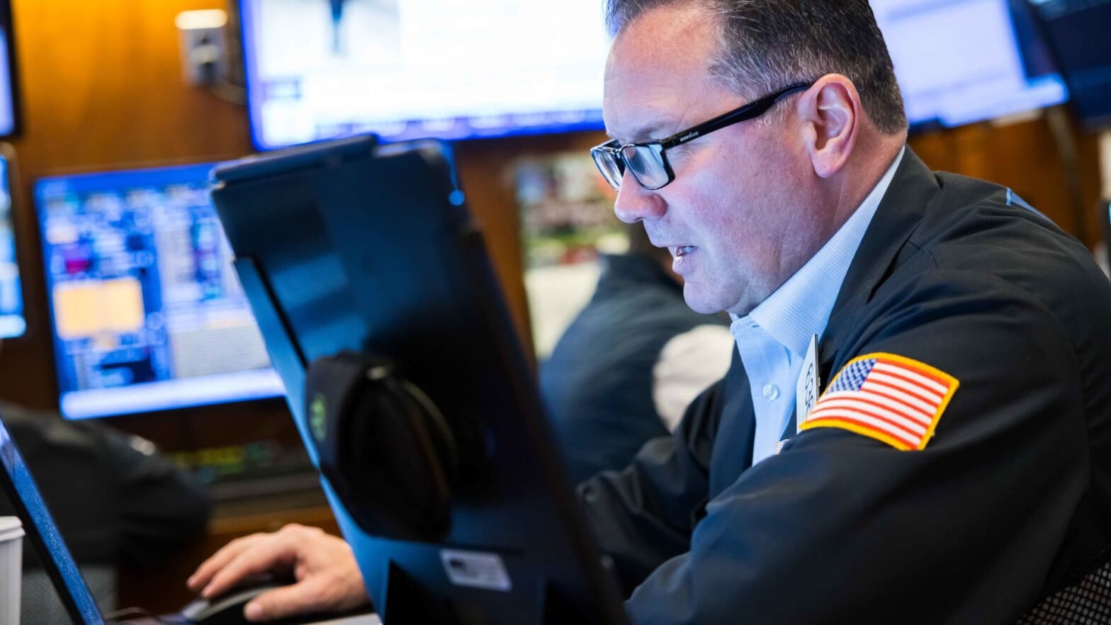 stock-futures-are-little-changed-after-s&p-500-kicks-off-june-with-a-modest-gain:-live-updates