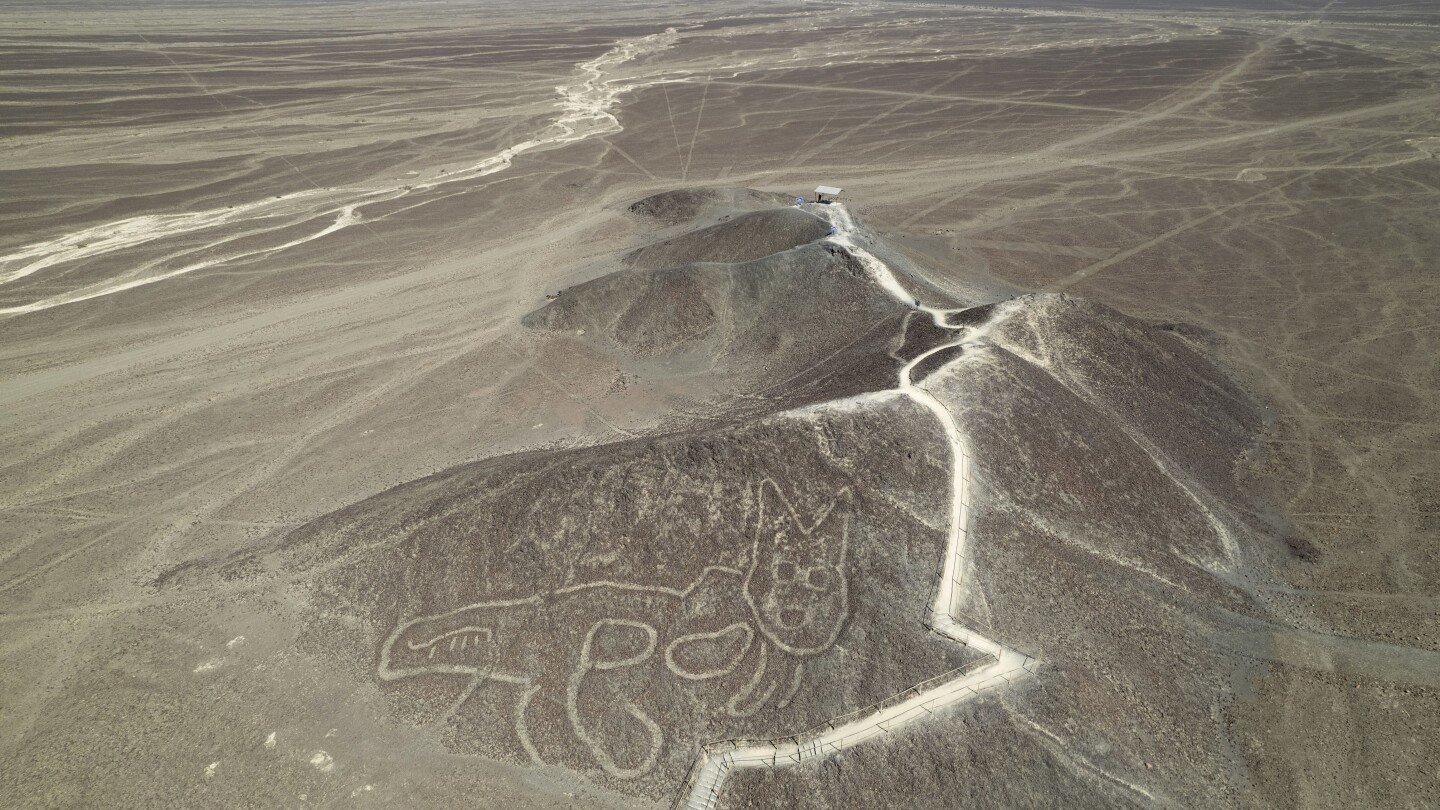 peru-reduces-nazca-lines-park-by-42%,-raising-concerns-over-environmental-and-heritage-risks