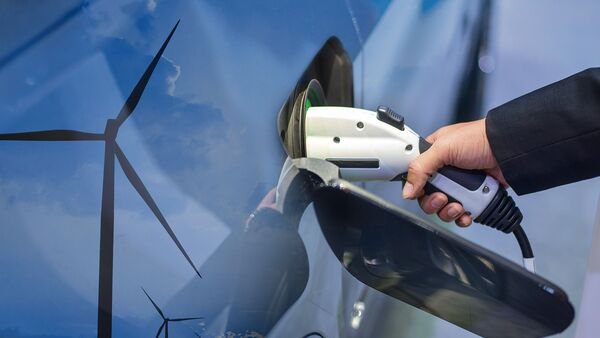 why-did-servotech-renewable-share-price-jump-19%-despite-stock-market-crash?-explained