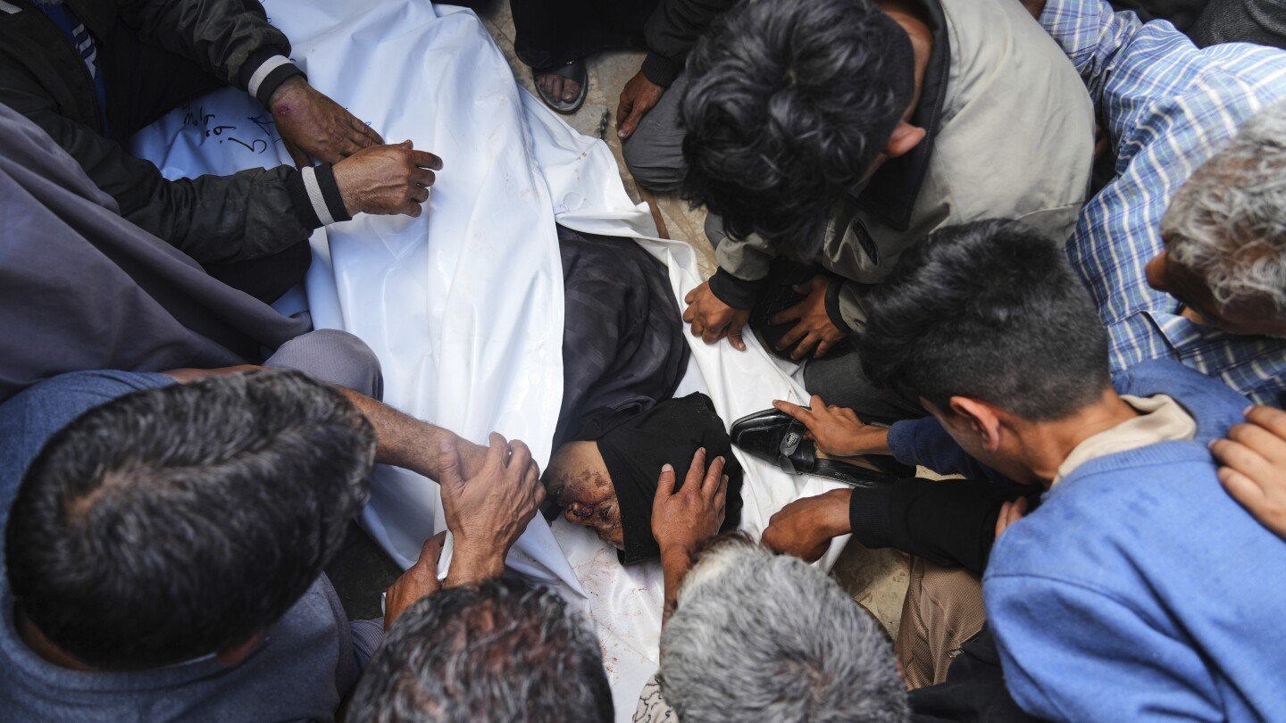 israel-says-3-soldiers-killed-in-gaza-in-deadliest-attack-on-its-forces-since-a-truce-ended-in-march