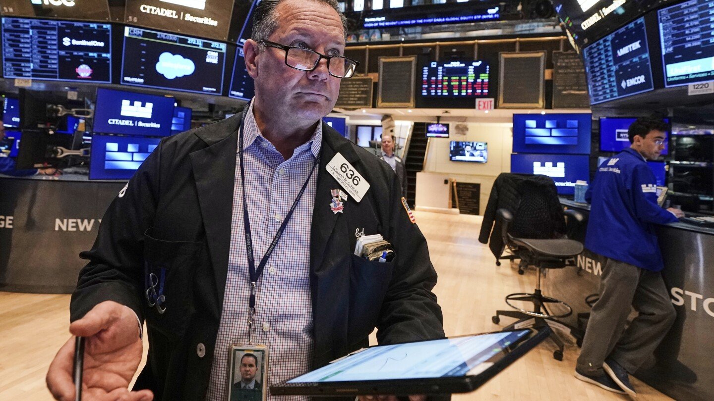 asian-markets-rise-as-us-stock-indexes-near-records-amid-easing-trade-tensions