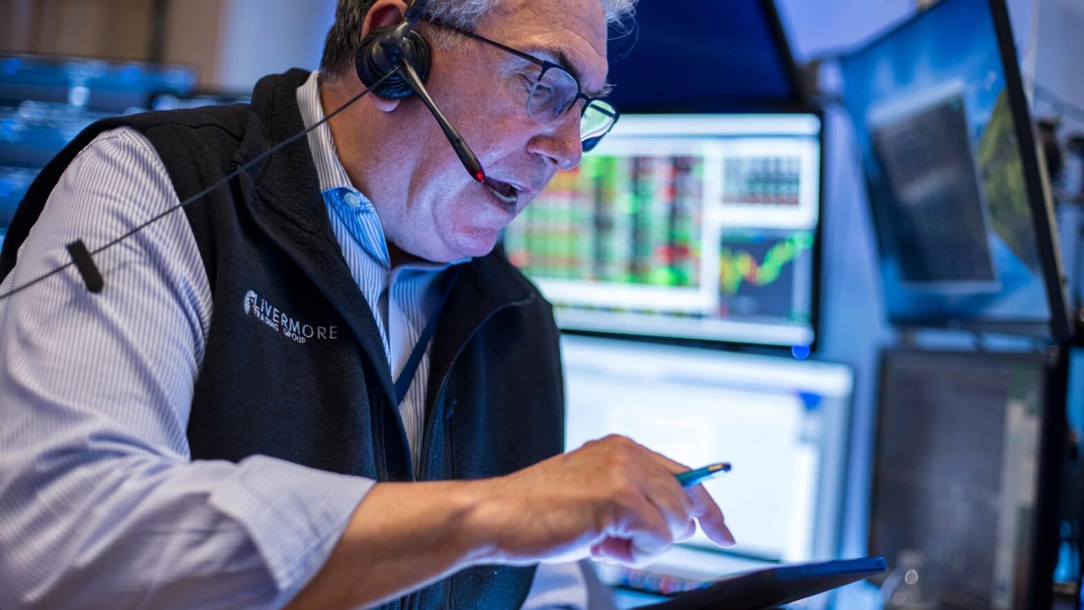 cnbc-daily-open:-with-tariffs-and-weak-sentiment,-recent-market-gains-could-be-shaky