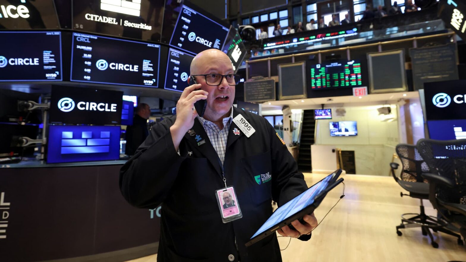 s&p-500-futures-slip-ahead-of-may-jobs-report:-live-updates